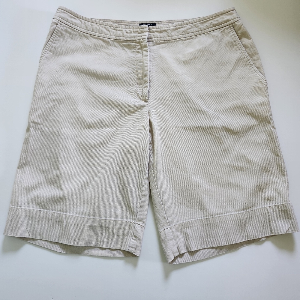 IZOD Classic Cream Stretch Bermuda Shorts Size 10